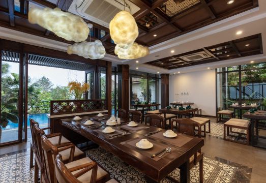 Ebino Puluong Resort Hotel Overview