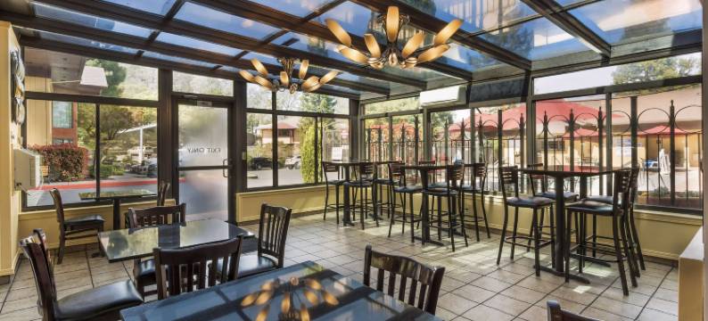 普莱瑟维尔贝斯特韦斯特优质酒店(Best Western Plus Placerville Inn)图片