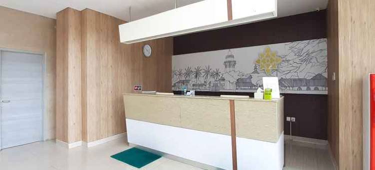 西朗林恩酒店(Lynn Hotel Serang)图片