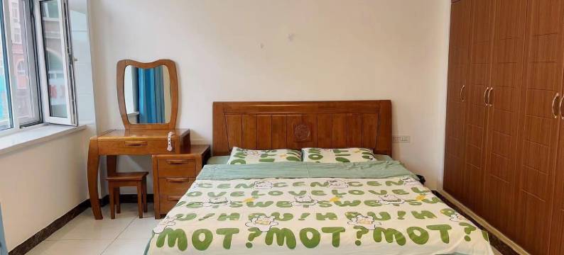 房东卖江鱼的小鹤公寓(繁荣街分店)图片