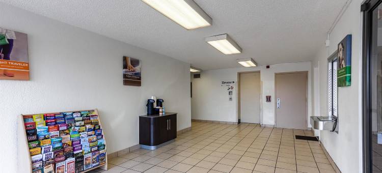 德克萨斯休斯顿- 医学中心 - NRG 体育场 6号汽车旅馆(Motel 6 Houston, TX - Medical Center/NRG Stadium)图片