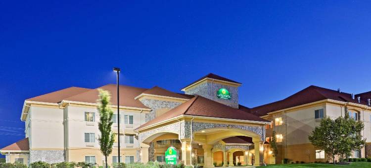 奥拉西拉昆塔温德姆套房酒店(La Quinta Inn & Suites by Wyndham Olathe)图片