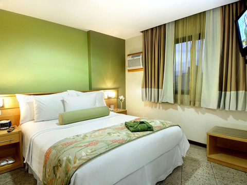 维拉维尔哈品质套房酒店