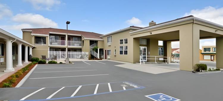 加利福尼亚圣克鲁斯西欢朋酒店(Hampton Inn Santa Cruz West)图片