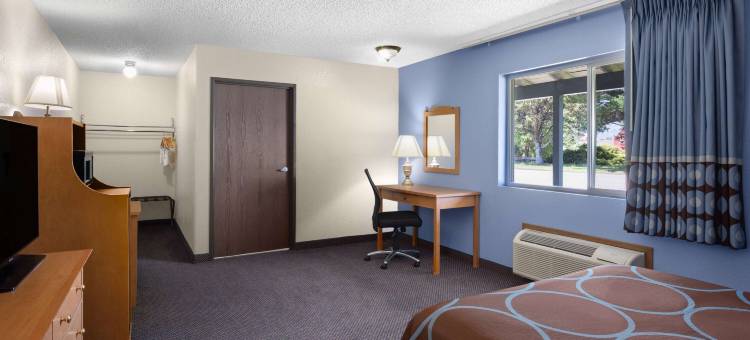 苏珊维尔温德姆速8酒店(Super 8 by Wyndham Susanville)图片