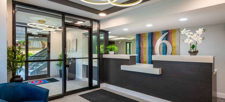 夏洛特体育馆6号汽车旅馆(Motel 6 Charlotte, NC - Coliseum)图片