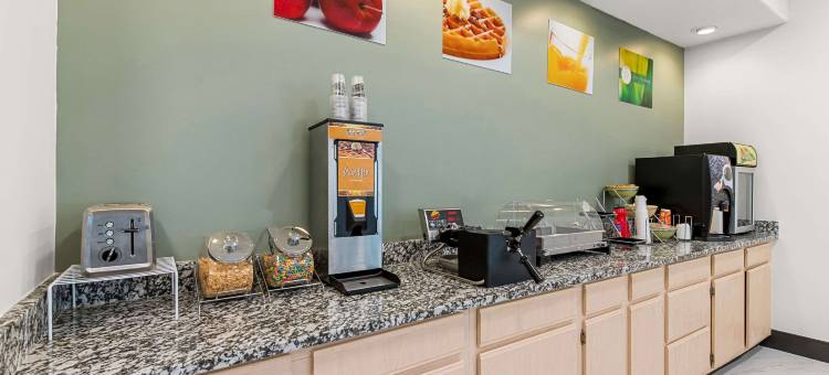 基尔戈尔-朗维尤品质酒店套房(Quality Inn & Suites Kilgore-Longview)图片