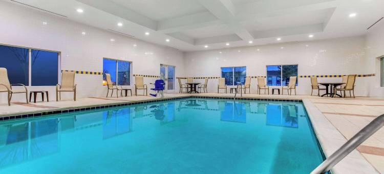 斯帕克普兰菲尔德印第安纳波利斯机场酒店 by Hilton(Spark by Hilton Plainfield Indianapolis Airport)图片