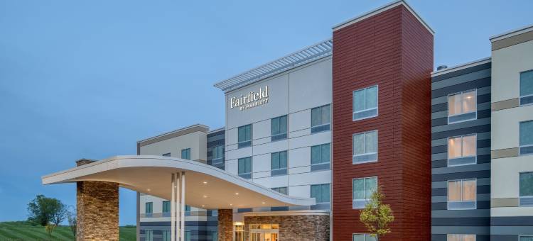 马里奥特谢尔比维尔费尔菲尔德酒店与套房(Fairfield Inn & Suites Shelbyville)图片