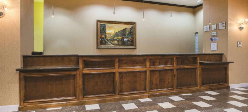 Baymont Inn & Suites by Wyndham Dallas South-DeSoto图片