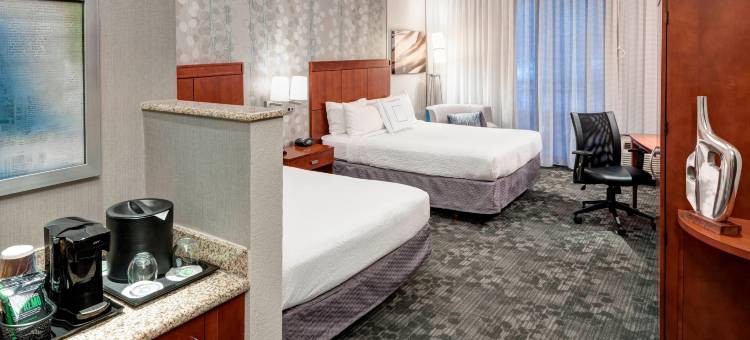 富兰克林库尔斯普林斯万豪万怡酒店(Courtyard Franklin Cool Springs)图片