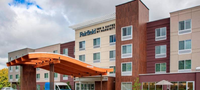 费城福吉谷-大峡谷万枫套房酒店(Fairfield Inn & Suites Philadelphia Valley Forge/Great Valley)图片