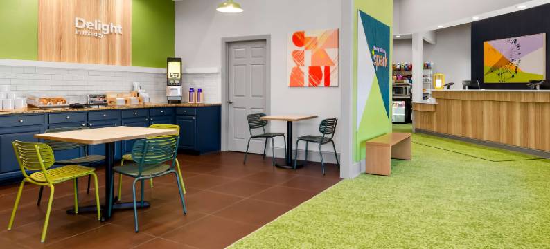 罗阿诺克北部戴尔维尔希尔顿Spark酒店(Spark by Hilton Daleville Roanoke North)图片