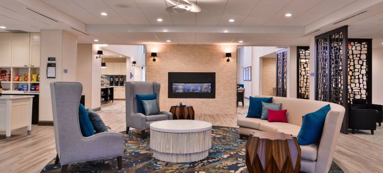 德梅因机场Homewood Suites by Hilton(Homewood Suites by Hilton - des Moines Airport)图片