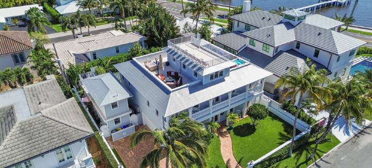 Luxury Tropical Paradise: Tiki Hut & 50ft Lap Pool – Ideal for Family & Friends图片