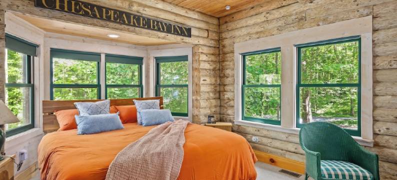 海滨小屋！码头、捕蟹、桨板、皮划艇、户外电影、卡拉OK等！(Waterfront Cabin! Dock, Crab, Paddle, Kayak, Outdoor Movie, Karaoke, and More!)图片