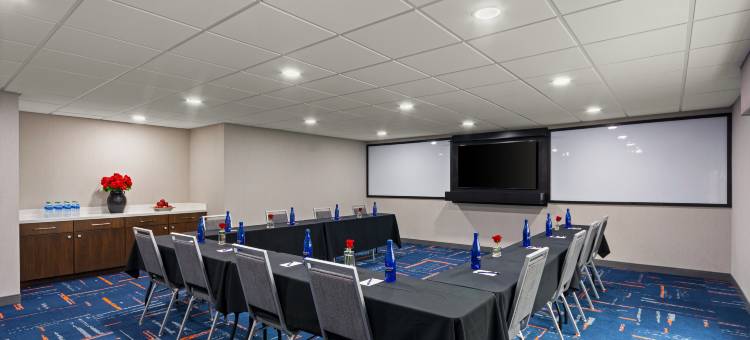 希尔顿欢朋酒店-布卢明顿(Hampton Inn Bloomington)图片