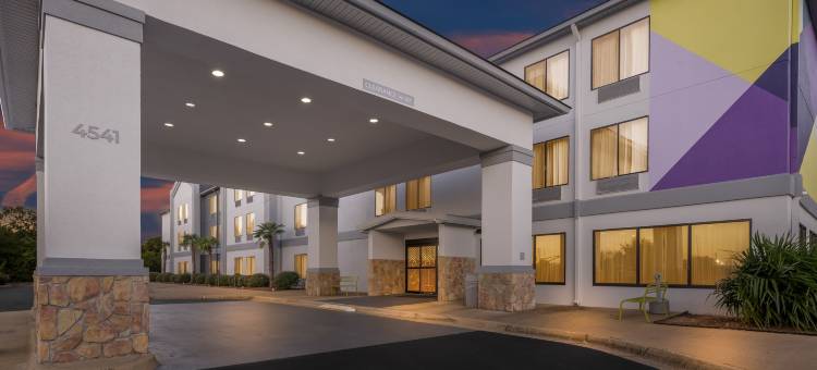 塔斯卡卢萨大学希尔顿 Spark 酒店(Spark by Hilton Tuscaloosa University)图片