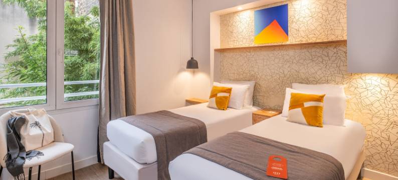 巴黎伊西莱穆利诺伊兹酒店(Hotel Izzy)图片