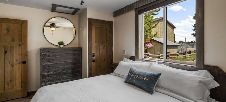 小藏屋(Little Tuckaway)图片