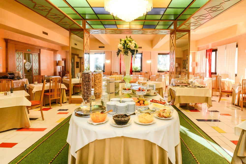 Hotel Oliveto Over view