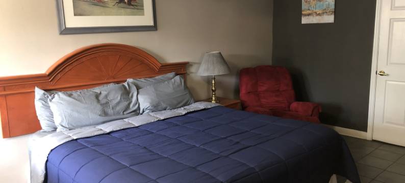 汤普金斯维尔酒店(The Tompkinsville Inn)图片