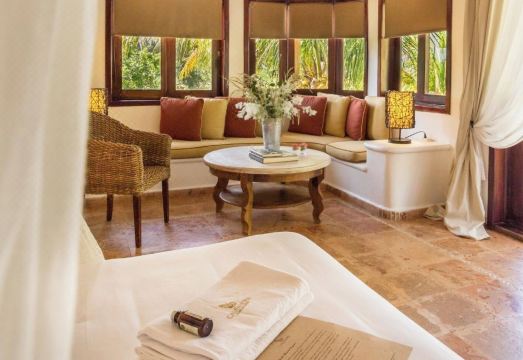 Ser Casasandra Boutique HotelHotel Overview