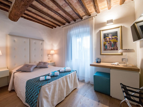 伊尔帕拉索酒店