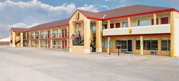 伍德沃德温德姆速8酒店(Super 8 by Wyndham Woodward)图片