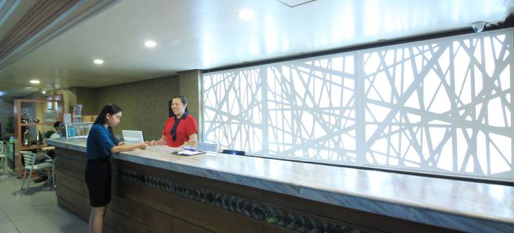 格兰都市酒店(Grand City Hotel Inc.)图片