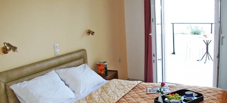 萨莫斯湾加戈海滩酒店(Samos Bay Hotel by Gagou Beach)图片