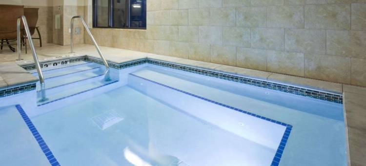 西明尼阿波利斯/明尼通卡欢朋酒店(Hampton Inn & Suites Minneapolis West/Minnetonka)图片