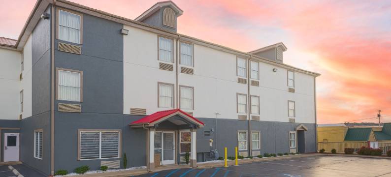 温德姆速8酒店查塔努加东/汉密尔顿广场(Super 8 by Wyndham Chattanooga East - Hamilton Place)图片