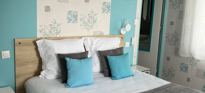 金佩蒂特邦赫酒店(Au Petit Bonheur)图片