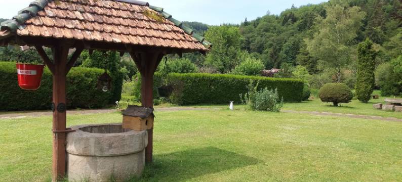 千塘脚下酒店 - 卡普钦思(Au Pied des Milles Étangs- les Capucins)图片