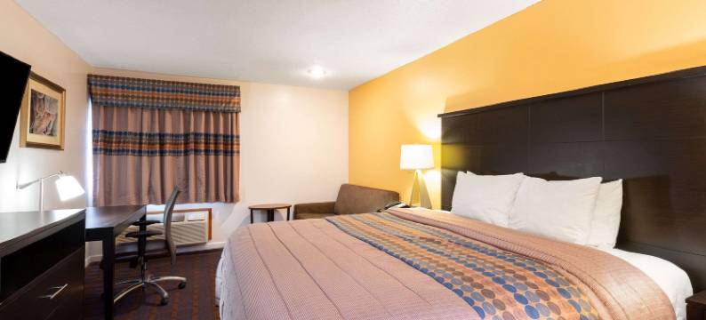 罗德威旅馆 红橡树(Rodeway Inn)图片