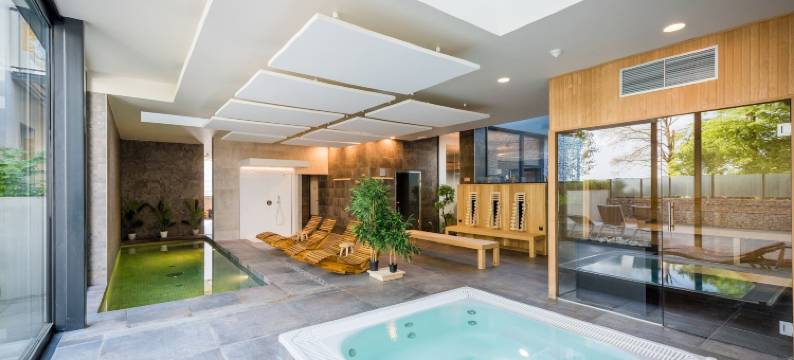 金湖酒店(Golden Lakes Hotel)图片