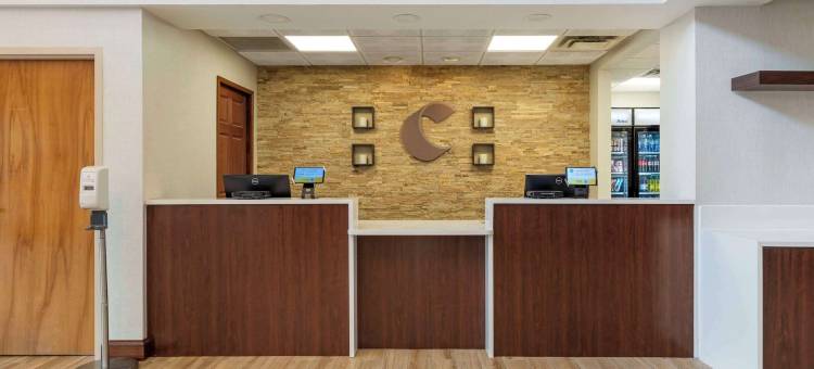 勒维尔坎伯兰舒适套房酒店(Comfort Inn & Suites LaVale - Cumberland)图片