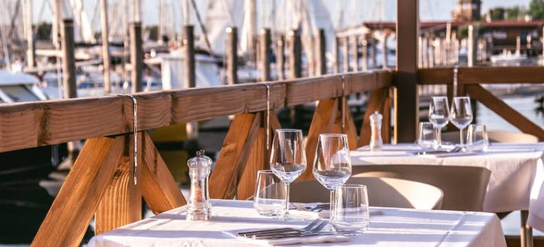 摩泽尔套房酒店(Mosella Suite Hotel)图片