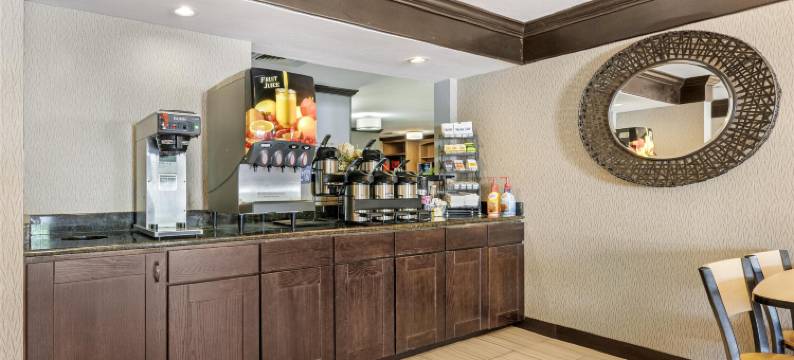 黑山贝斯特韦斯特酒店(Best Western Black Hills Lodge)图片