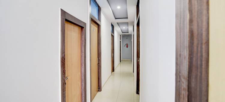 Super Hotel O Gomti Nagar Near Amity Formerly Hotel Green Apple图片