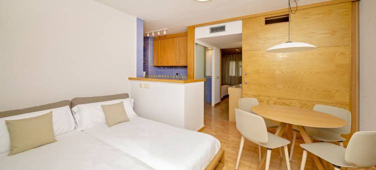 瑟斯尤法比特斯出租公寓及餐厅(Ses Eufabietes Apartments & Restaurant)图片