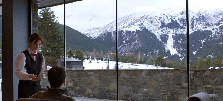 HG拉莫利纳酒店(HG la Molina)图片