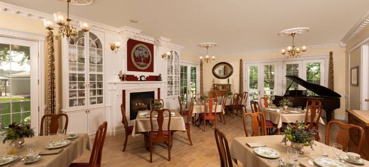 奥克伍德旅馆奥科博吉 - 限成人(The Oakwood Inn Okoboji)图片