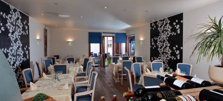 鲁斯之家酒店(Logis le Luth)图片