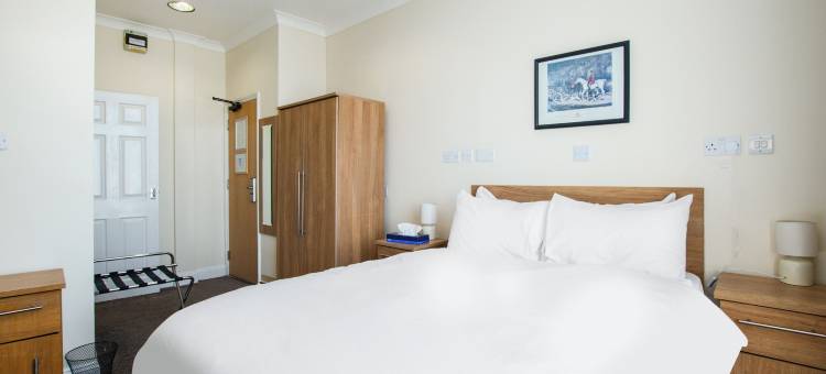 伯恩矛斯中心拉塞尔法院酒店(Russel Court Hotel Bournemouth Central)图片