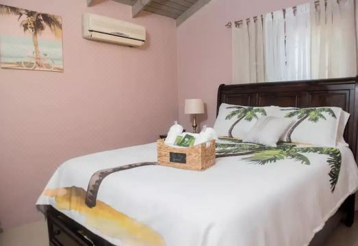 MONTEGO BAY ISLAND HOME- NEAR BEACH,SHOPPING,ENTERTAINMENT Hotel Overview