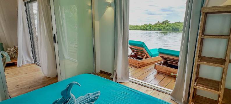 珊瑚湾简易别墅(Coral Bay Bungalows)图片