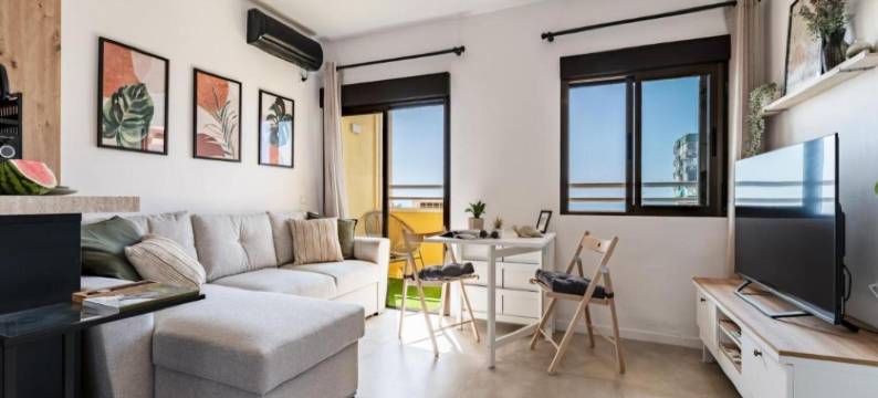 Studio in Aguadulce with Sea Views & Pool图片