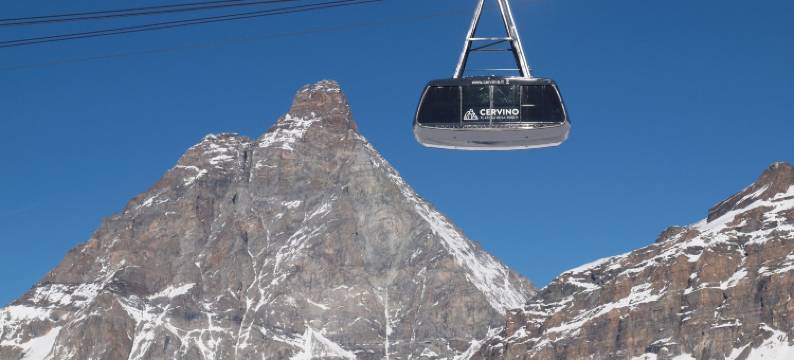 Apartment in Aosta Valley near Ski Lift图片